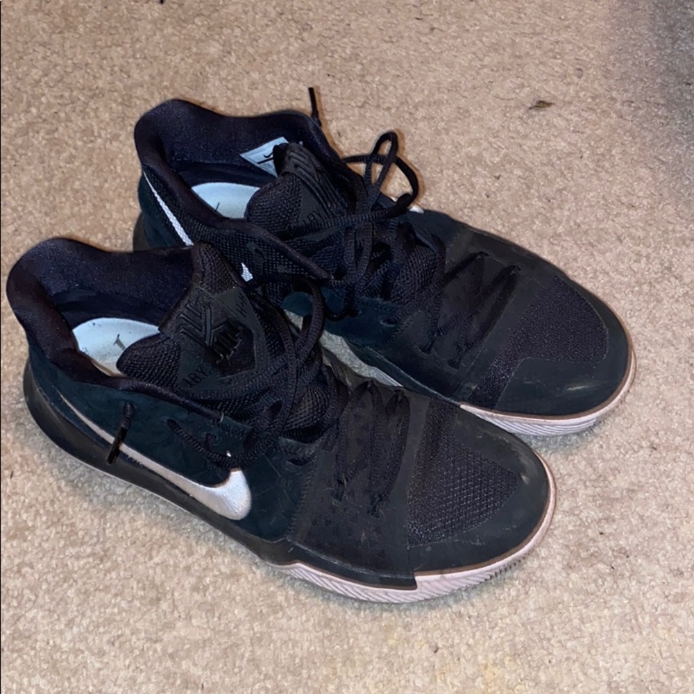 Nike Kyrie 3